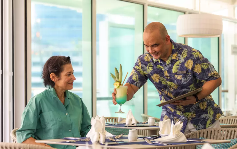 Paul Gauguin Cruises MS Paul Gauguin Le Grill Restaurant 4 ©Paul Gauguin Cruises.jpg